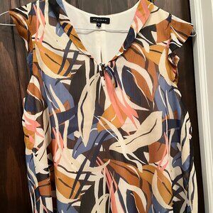 NWOT Pleione Flutter Sleeve Blouse - Size S